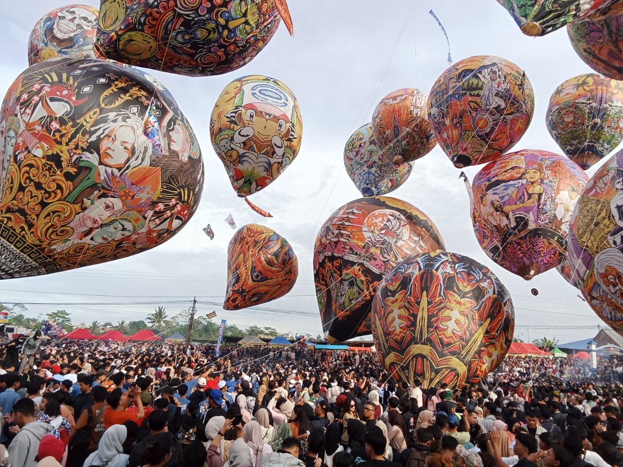 Wringinanom Balon Festival Diikuti oleh 35 peserta dari beberapa desa yang ada di wilayah Wonosobo, (Lintas Topik.com/Agus Hidayat